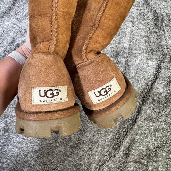 Ugg Classic Tall Sheepskin Boots Sz 6/37 - Picture 8 of 10